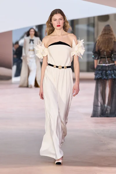 Look 51